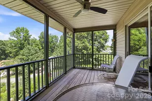 81 Chestnut Ln, Hendersonville, NC 28792 - Photo 8