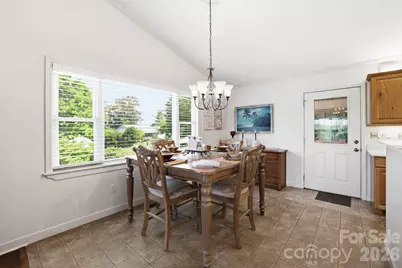 81 Chestnut Lane, Hendersonville, NC 28792 - Photo 18