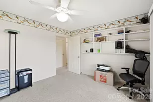 81 Chestnut Ln, Hendersonville, NC 28792 - Photo 38