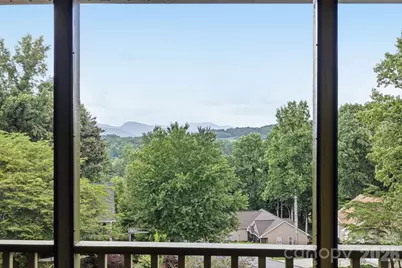 81 Chestnut Lane, Hendersonville, NC 28792 - Photo 4