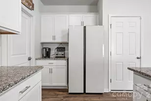 110 Mdw Vw Dr, Statesville, NC 28677 - Photo 16