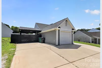 6033 Mary Blair Lane, Charlotte, NC 28214 - Photo 4