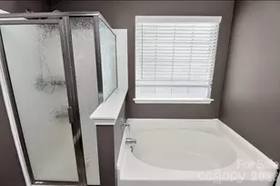 6033 Mary Blair Ln, Charlotte, NC 28214 - Photo 30