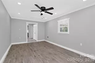 6033 Mary Blair Ln, Charlotte, NC 28214 - Photo 18