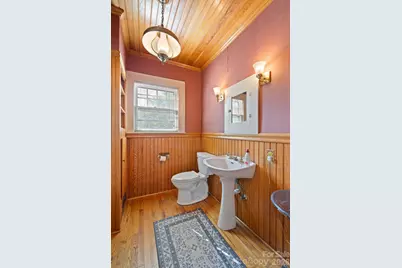 313 E Main Street, Morganton, NC 28655 - Photo 14