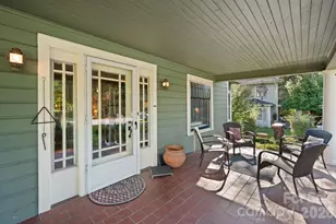 313 E Main St, Morganton, NC 28655 - Photo 4