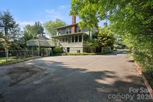 313 E Main St, Morganton, NC 28655 - Photo 34