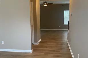 5712 Selkirkshire Rd, Charlotte, NC 28278 - Photo 2