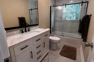 3520 Sargeant Dr, Charlotte, NC 28217 - Photo 16