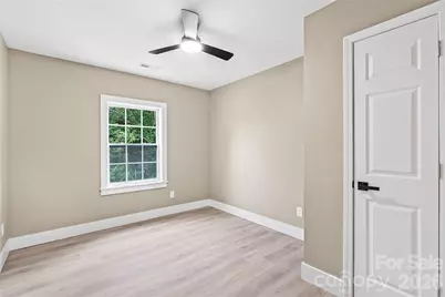 724 Webber Avenue, Chester, SC 29706 - Photo 10