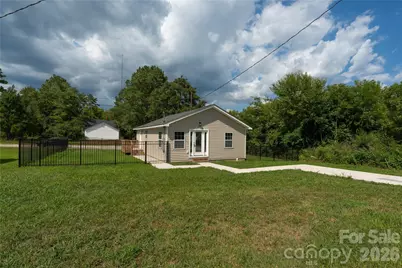 724 Webber Avenue, Chester, SC 29706 - Photo 2