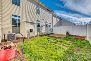 618 Bayou Cir, Clover, SC 29710 - Photo 28