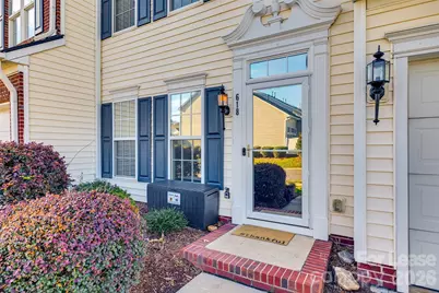 618 Bayou Circle, Clover, SC 29710 - Photo 2