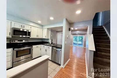 9604 Vinca Circle #E, Charlotte, NC 28213 - Photo 2