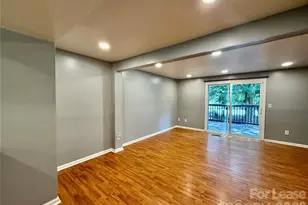 9604 Vinca Cir, Charlotte, NC 28213 - Photo 6