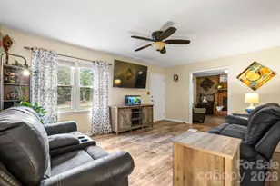 121 Blackhawk Dr, Shelby, NC 28150 - Photo 4
