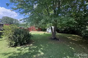 64 Mt Carmel Dr, Asheville, NC 28806 - Photo 18