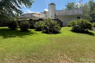 64 Mt Carmel Dr, Asheville, NC 28806 - Photo 2