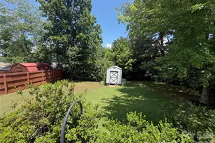 64 Mt Carmel Dr, Asheville, NC 28806 - Photo 16
