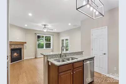11 Eagle Pointe Way, Flat Rock, NC 28731 - Photo 16