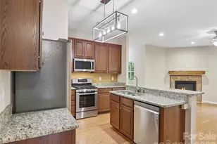 11 Eagle Pointe Way, Flat Rock, NC 28731 - Photo 14