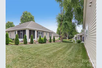 11 Eagle Pointe Way, Flat Rock, NC 28731 - Photo 42