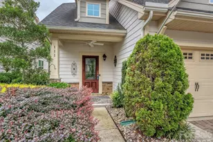 111 Coral Ln, Mooresville, NC 28117 - Photo 2