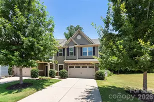 140 Beacon Dr, Mooresville, NC 28117 - Photo 2