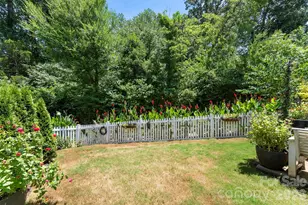 140 Beacon Dr, Mooresville, NC 28117 - Photo 36