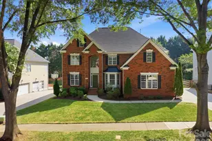 16308 Hallaton Dr, Huntersville, NC 28078 - Photo 2