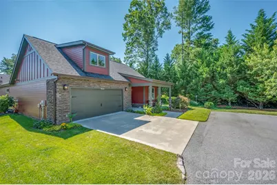 584 Summerfield Place, Flat Rock, NC 28731 - Photo 2