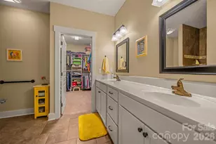 584 Summerfield Pl, Flat Rock, NC 28731 - Photo 30