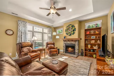 584 Summerfield Place, Flat Rock, NC 28731 - Photo 10