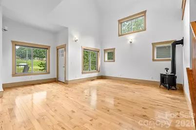 337 Sand Hill Road, Asheville, NC 28806 - Photo 6