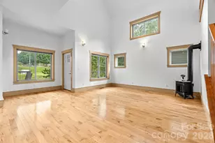 337 Sand Hill Rd, Asheville, NC 28806 - Photo 6