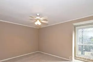 7345 Winery Ln, Charlotte, NC 28227 - Photo 10