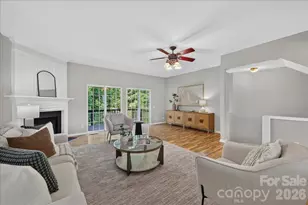 3054 Castleberry Ct, Charlotte, NC 28209 - Photo 8