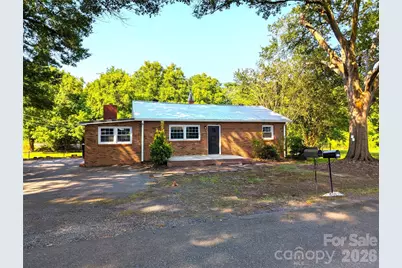 9207 Elgin Drive, Charlotte, NC 28214 - Photo 1