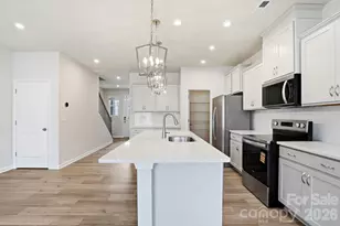 2565 Hedgecliff Rd, Kannapolis, NC 28025 - Photo 6