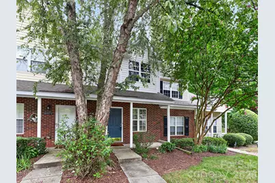 10866 Holly Ridge Boulevard, Charlotte, NC 28216 - Photo 4