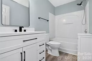 10866 Holly Ridge Blvd, Charlotte, NC 28216 - Photo 36