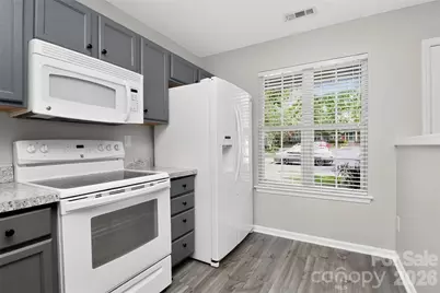 10866 Holly Ridge Boulevard, Charlotte, NC 28216 - Photo 8