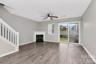10866 Holly Ridge Blvd, Charlotte, NC 28216 - Photo 18