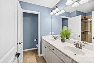 2258 Kensington Station Pkwy, Charlotte, NC 28210 - Photo 18
