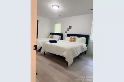 5819 Woodrock Court, Charlotte, NC 28214 - Photo 12