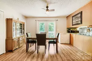 2601 Lynn Dr, Gastonia, NC 28054 - Photo 8