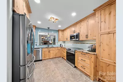 303 White Oak Drive, Hendersonville, NC 28791 - Photo 8