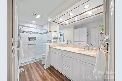 303 White Oak Drive, Hendersonville, NC 28791 - Photo 16