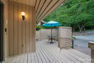 303 White Oak Dr, Hendersonville, NC 28791 - Photo 34