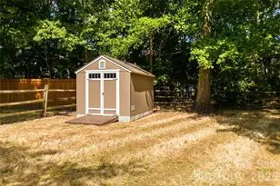 9122 Fairbridge Rd, Charlotte, NC 28277 - Photo 38